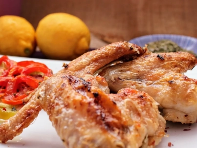 Alitas de pollo al limón y romero