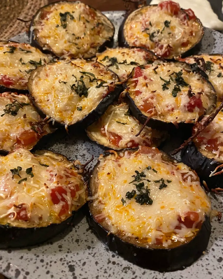 Medallones de berenjena con mozzarella